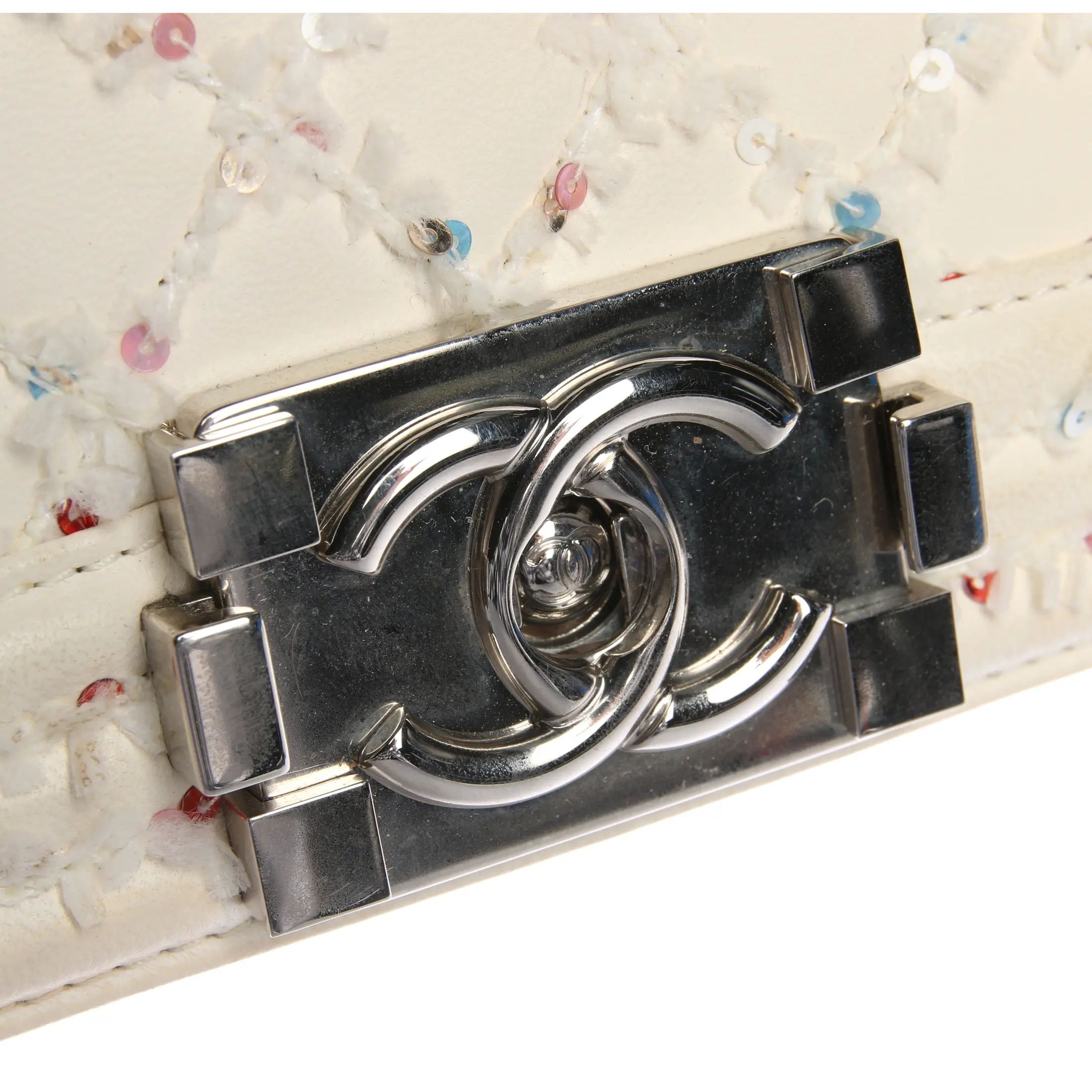 Chanel Boy Bag Medium Shoulder Bag Multicolored - Image 5