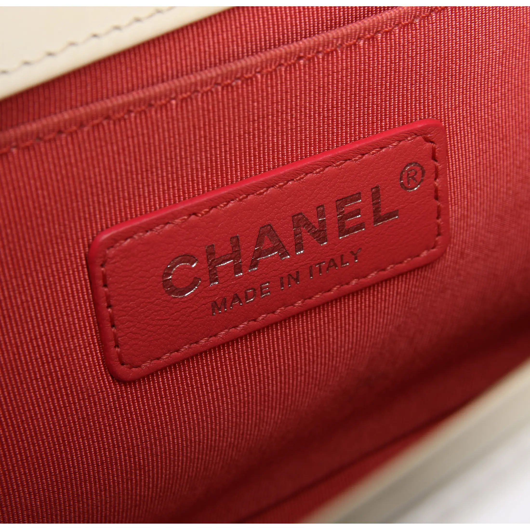 Chanel Boy Bag Medium Shoulder Bag Multicolored - Image 6